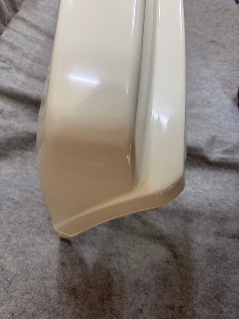 s*o様 新品未使用！タニグチ FRPスタイリッシュバンパー　フロント　JB23