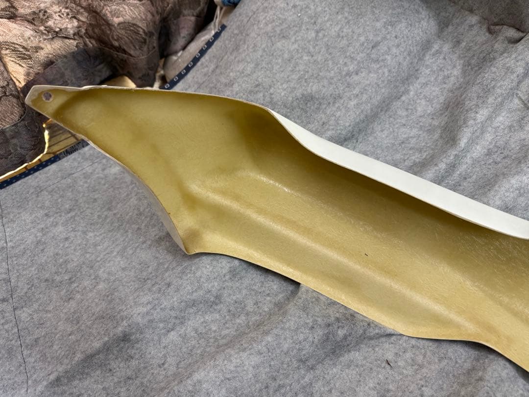 s*o様 新品未使用！タニグチ FRPスタイリッシュバンパー　フロント　JB23