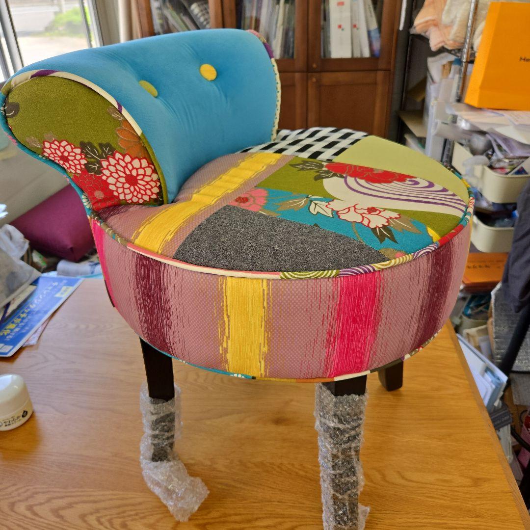 カラフルパッチワーク丸型椅子