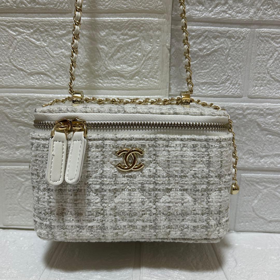 CHANELノベルティ ショルダーバッグ バニティ ツイード