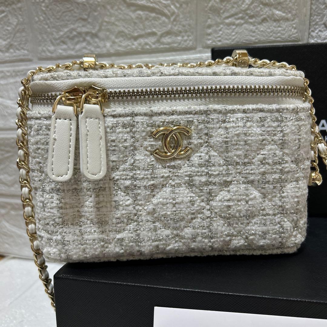 CHANELノベルティ ショルダーバッグ バニティ ツイード