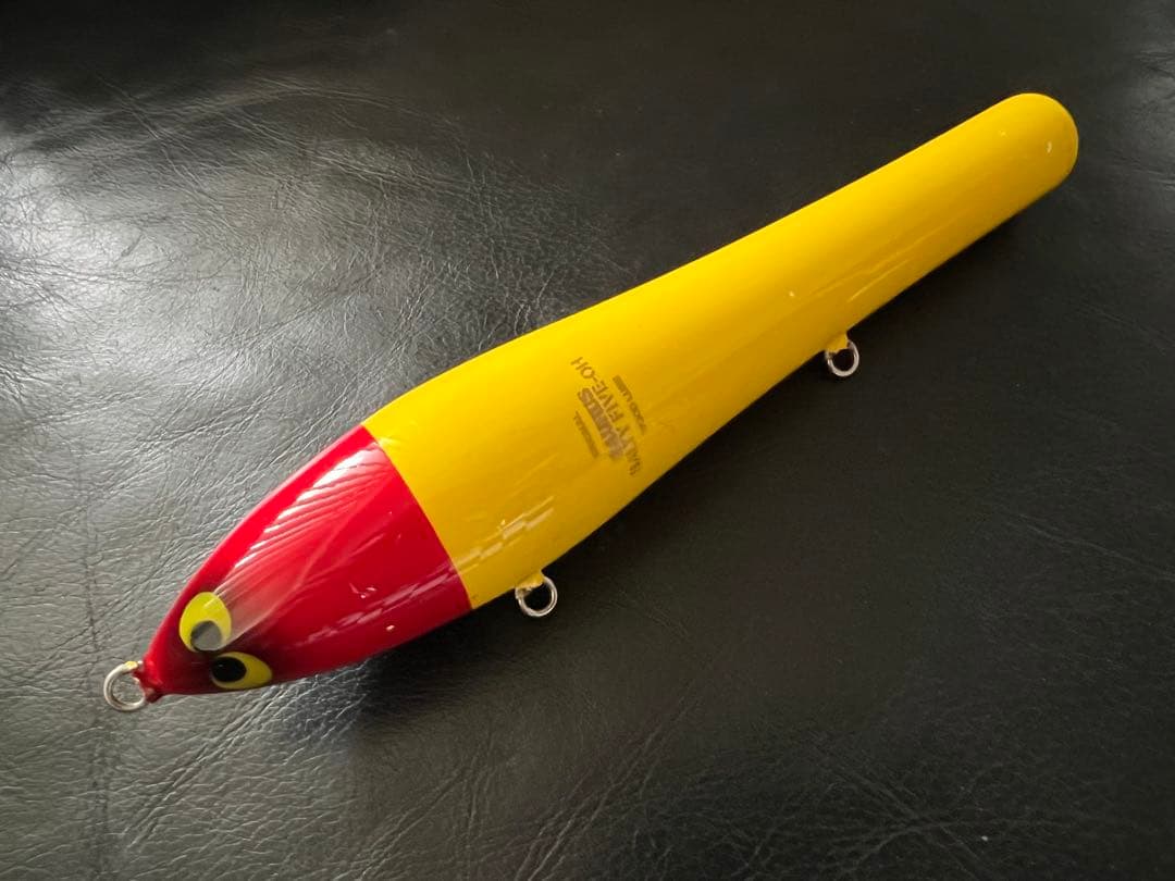 ソルティービッグラッシュ　ザウルス　ビッグベイト