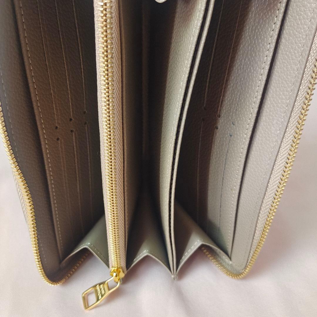 ✨極美✨ M69794 ジッピーウォレット