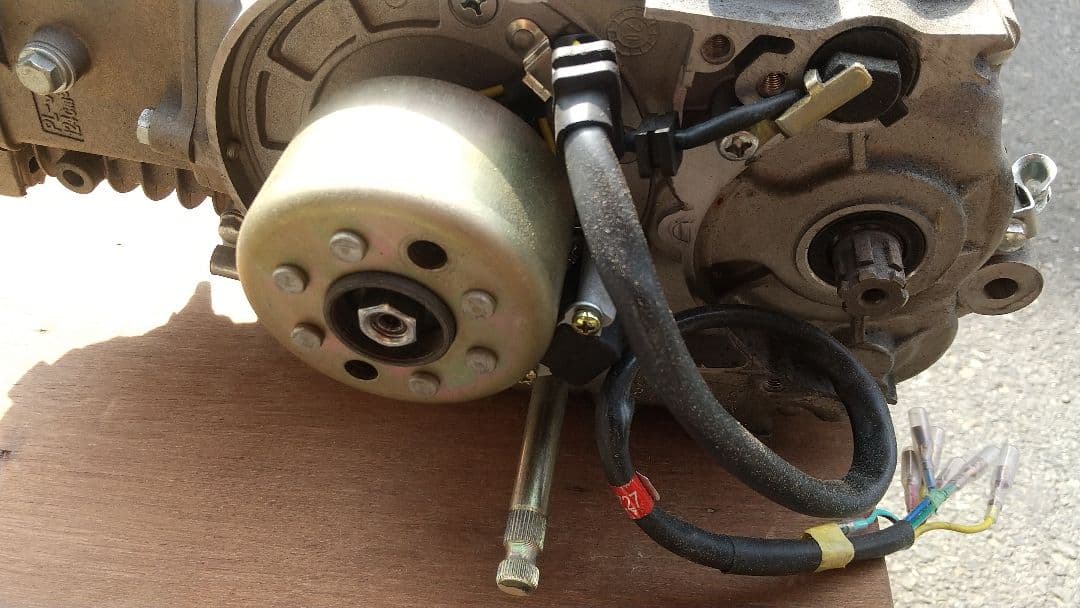 ミニモト　GPX125　中古エンジン　修理　ジャンク　部品取り　など　未確認品