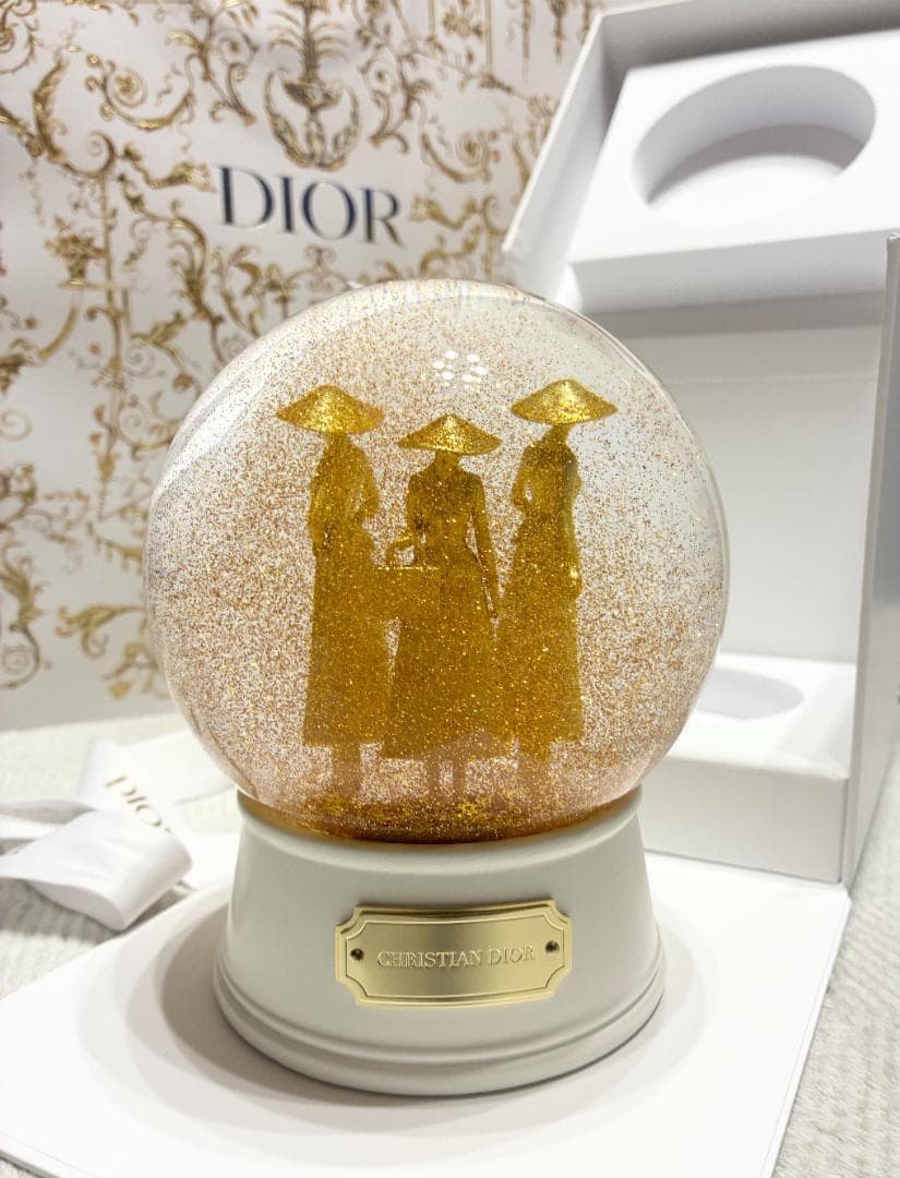 最終値下！【非売品/未使用】DIORスノードーム 箱あり