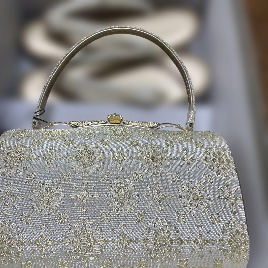 お値下げ　沙織　和装用バッグと草履のセット　結婚式　訪問着　未使用に近い