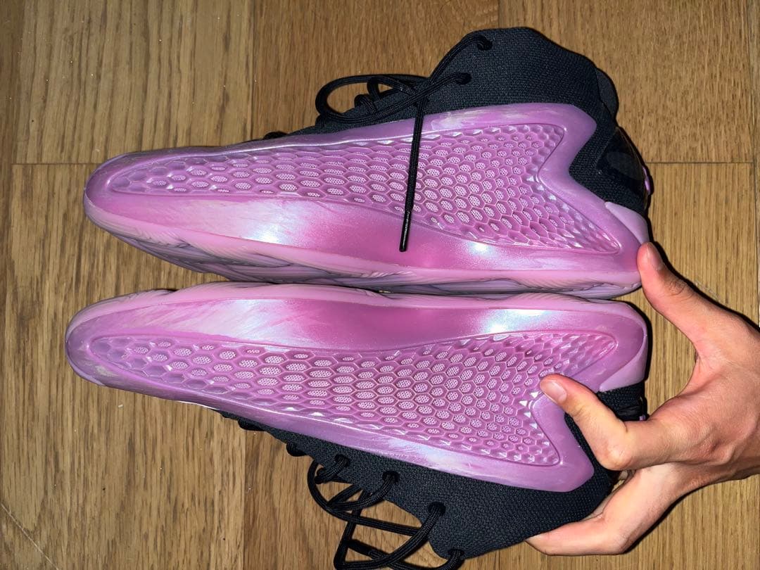 AE 1 Anthony Edwards アンソニーエドワード