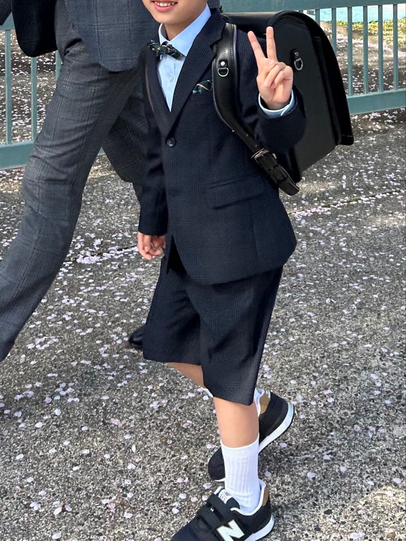 【美品】【クリーニング済】セットアップスーツ(ボウタイ、チーフ付)【BEAMS】