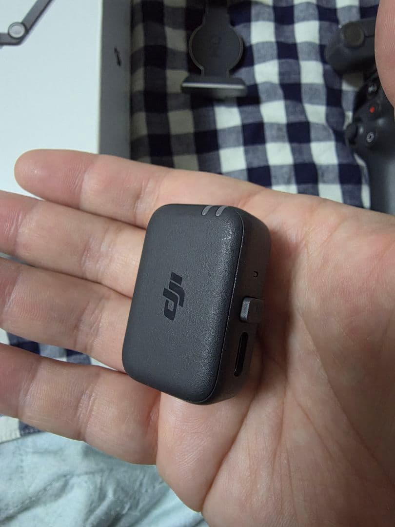 DJI Osmo Mobile 7pスタビライザー