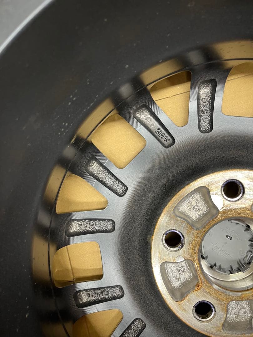 フリード15インチ 純正アルミホイール ２本②