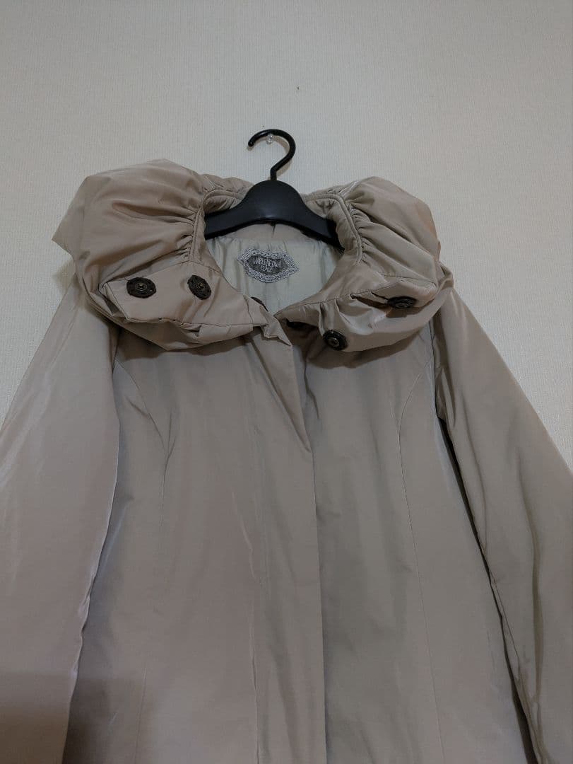 MARLENE DAM 　ダウンコート　ベージュ　42　SWINSWING