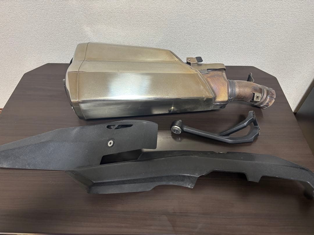 NinjaH2 2017年式 純正マフラー マフラーステー、カバー付