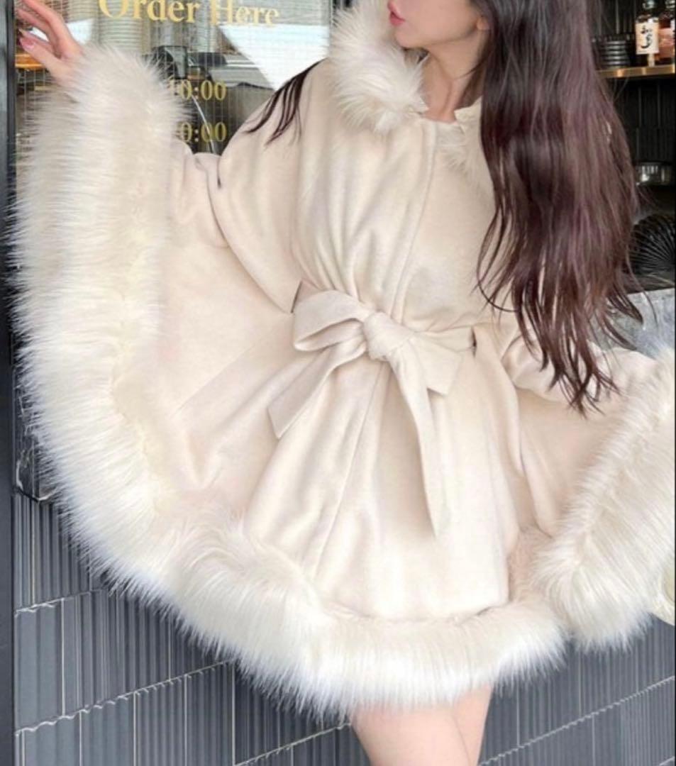 【にんじん様♡】ロイヤルパーティー フードファーケープコート