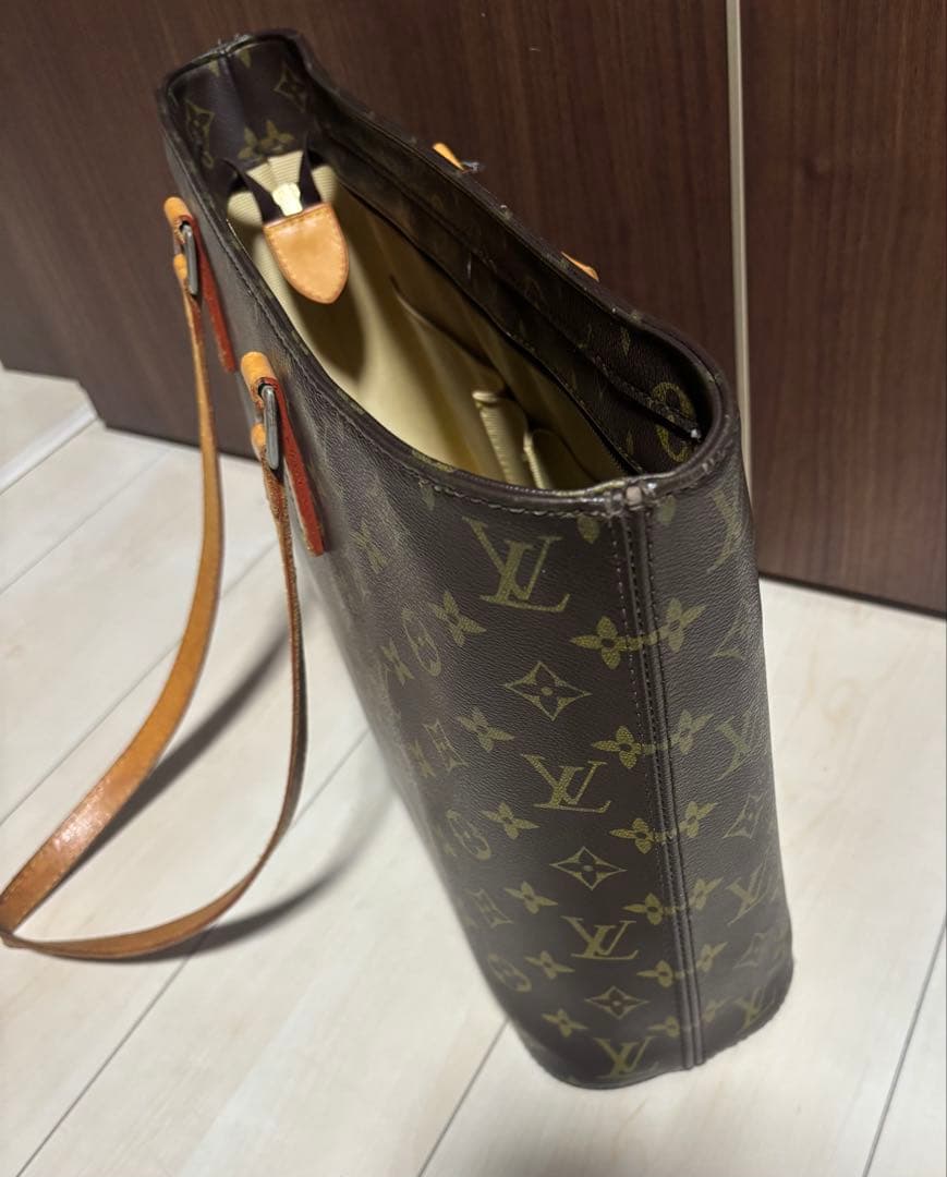 Louis Vuitton モノグラム カバ・メゾ トートバッグ