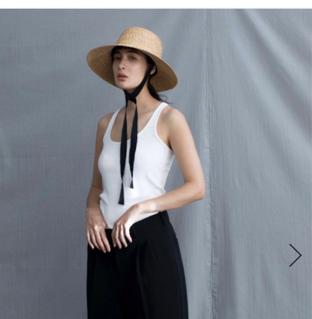 točit (トチエット) つば広ハット