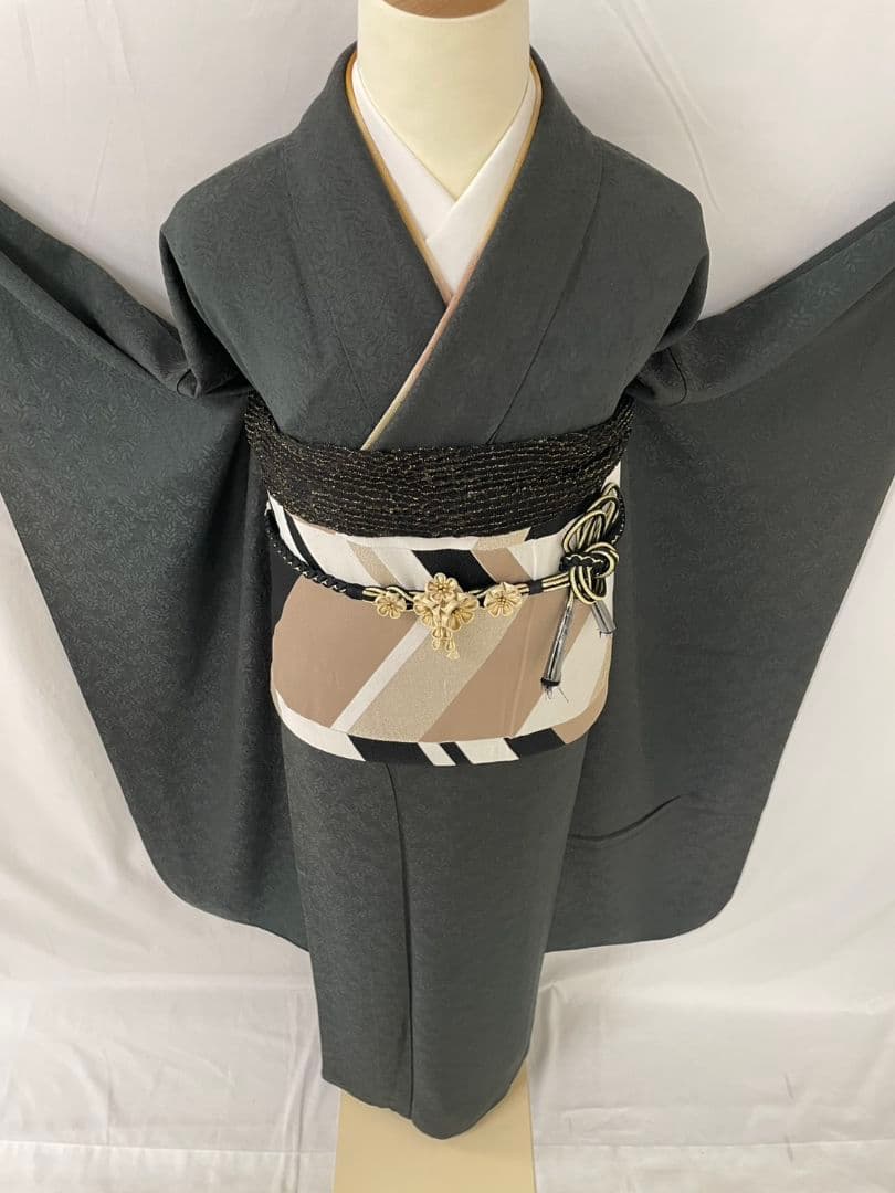 売約済み【WA-Modern】★★正絹　紋意匠　無地振袖　7点フルセット★★