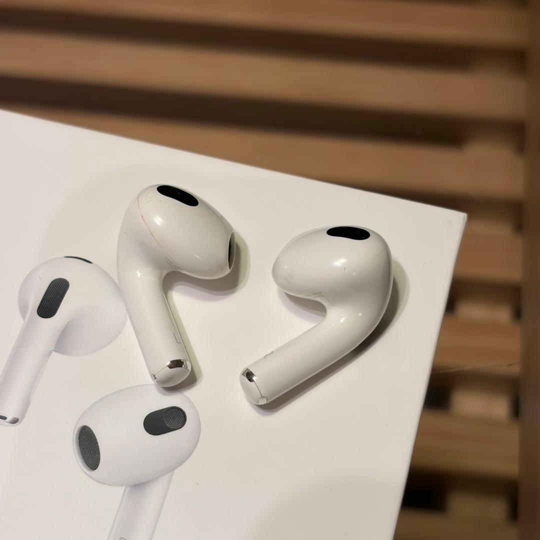 【純正品・箱付】AirPods 第3世代 / イヤホン美品