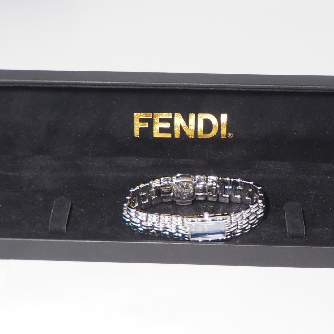 美品 フェンディ FENDI 660L ネイビー文字盤 腕時計 箱 H485