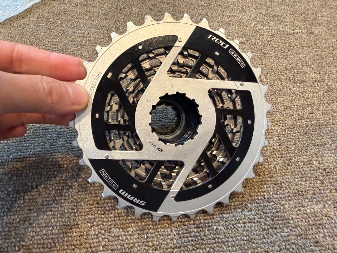 スラム Red AXS E1 SRAM スプロケット　新車取り外し品