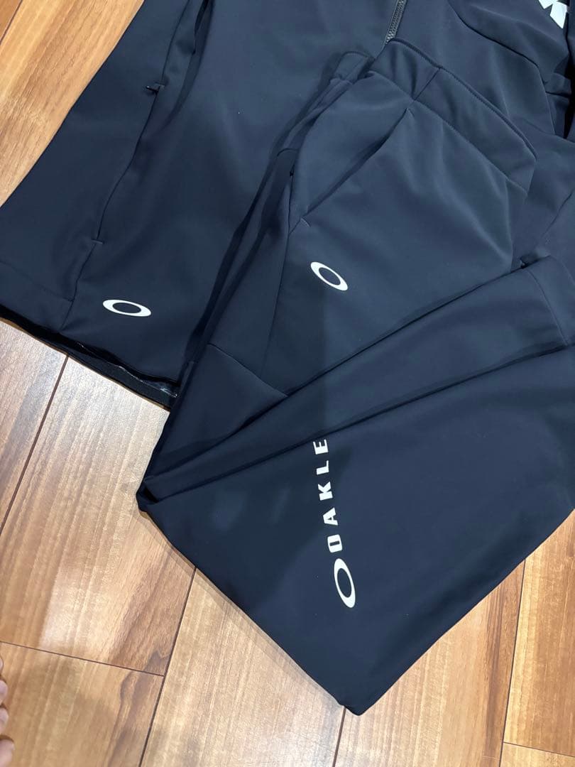 OAKLEYスポーツウエアMセットアップ撥水保温オークリーロングパンツフーディ