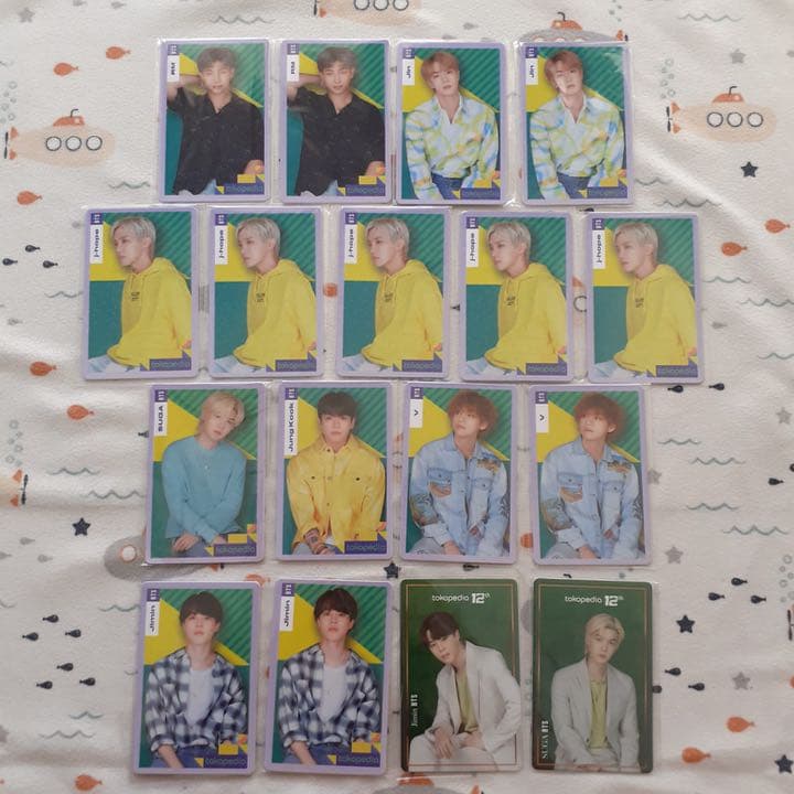 BTS tokopedia ホログラム トレカ 17 枚セット公式