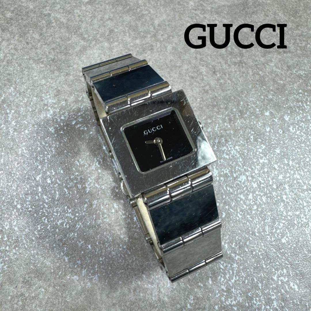 GUCCI グッチ 600L スクエア アナログ 腕時計 文字盤ブラック