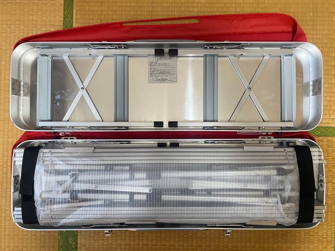 コカコーラ　コールマン　テーブル＆チェアセット　キャンプ用品　アウトドア　未使用