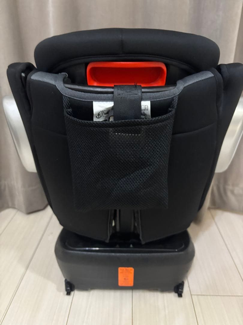【美品】IMPETUSチャイルドシート