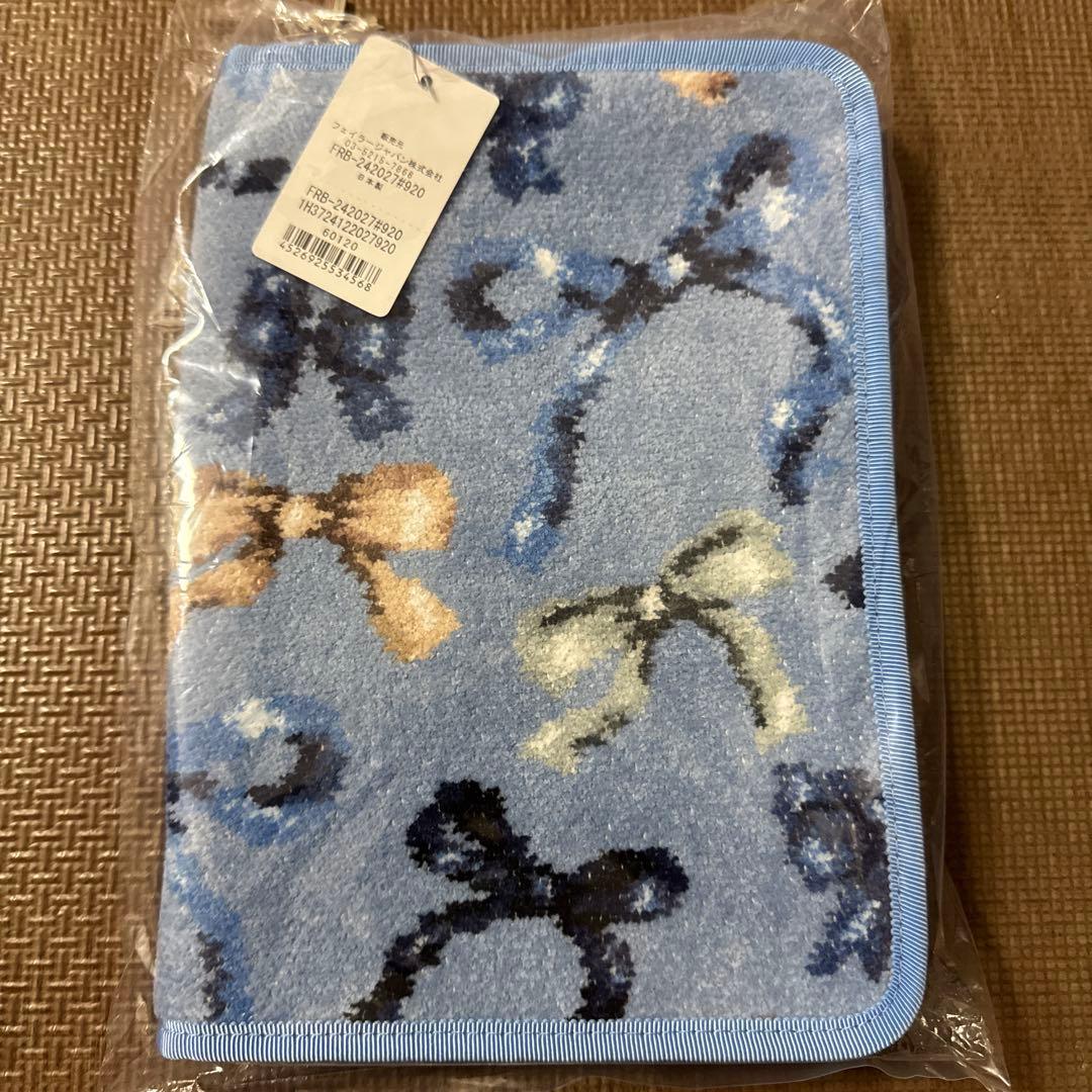 フェイラー　FEILER ライトブルー　リボン柄 マルチケース　母子手帳入れ