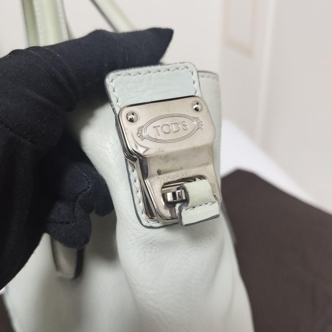 トッズ　2way　Dスタイリング　ハンドバッグ　ショルダーバッグ　トートバッグ