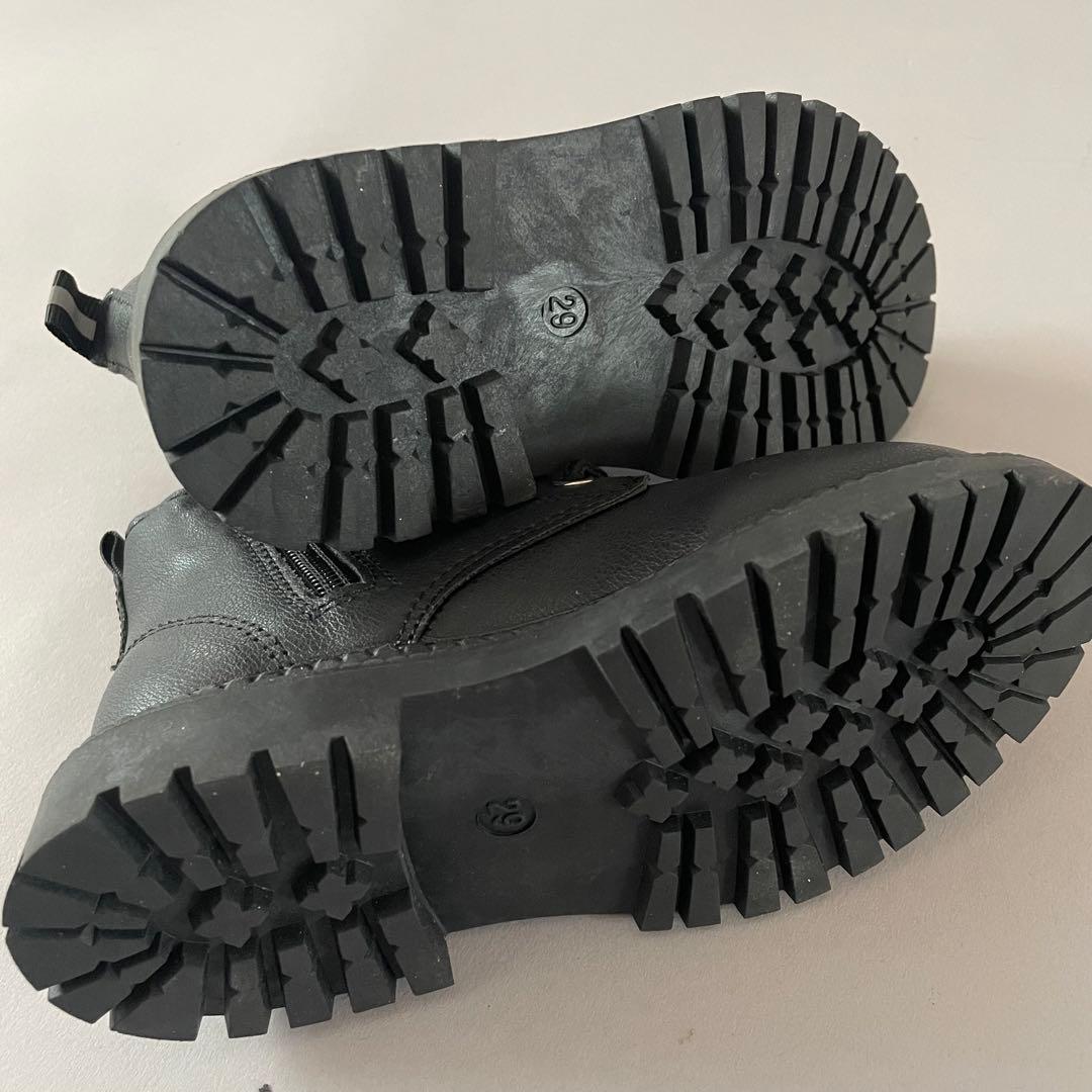 七五三 アンティークお着物セット 5.6歳さん向き　花柄・黒ブーツ　髪飾り付