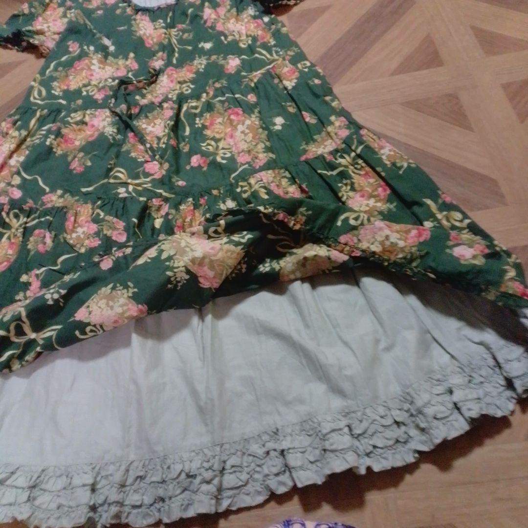 ピンクハウス　花柄　緑色　ワンピース