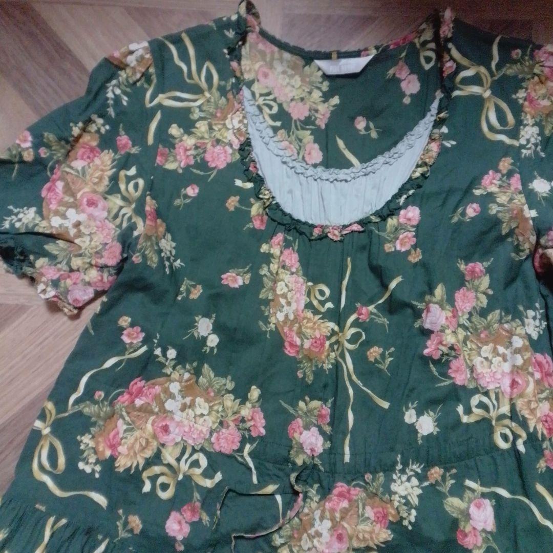 ピンクハウス　花柄　緑色　ワンピース