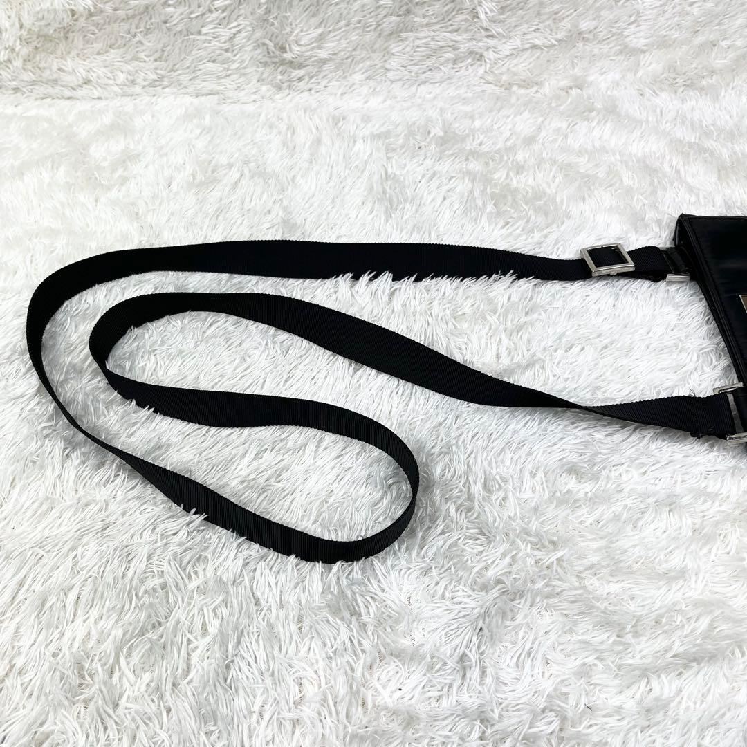 【美品】GUCCI グッチ GGキャンバス ショルダーバッグ 付属品付き