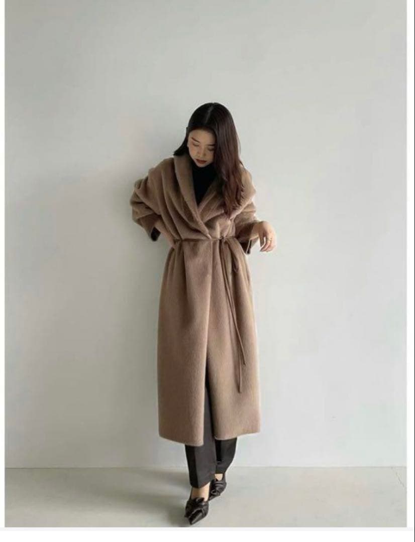 anuans リバーシブル　エコファーコート