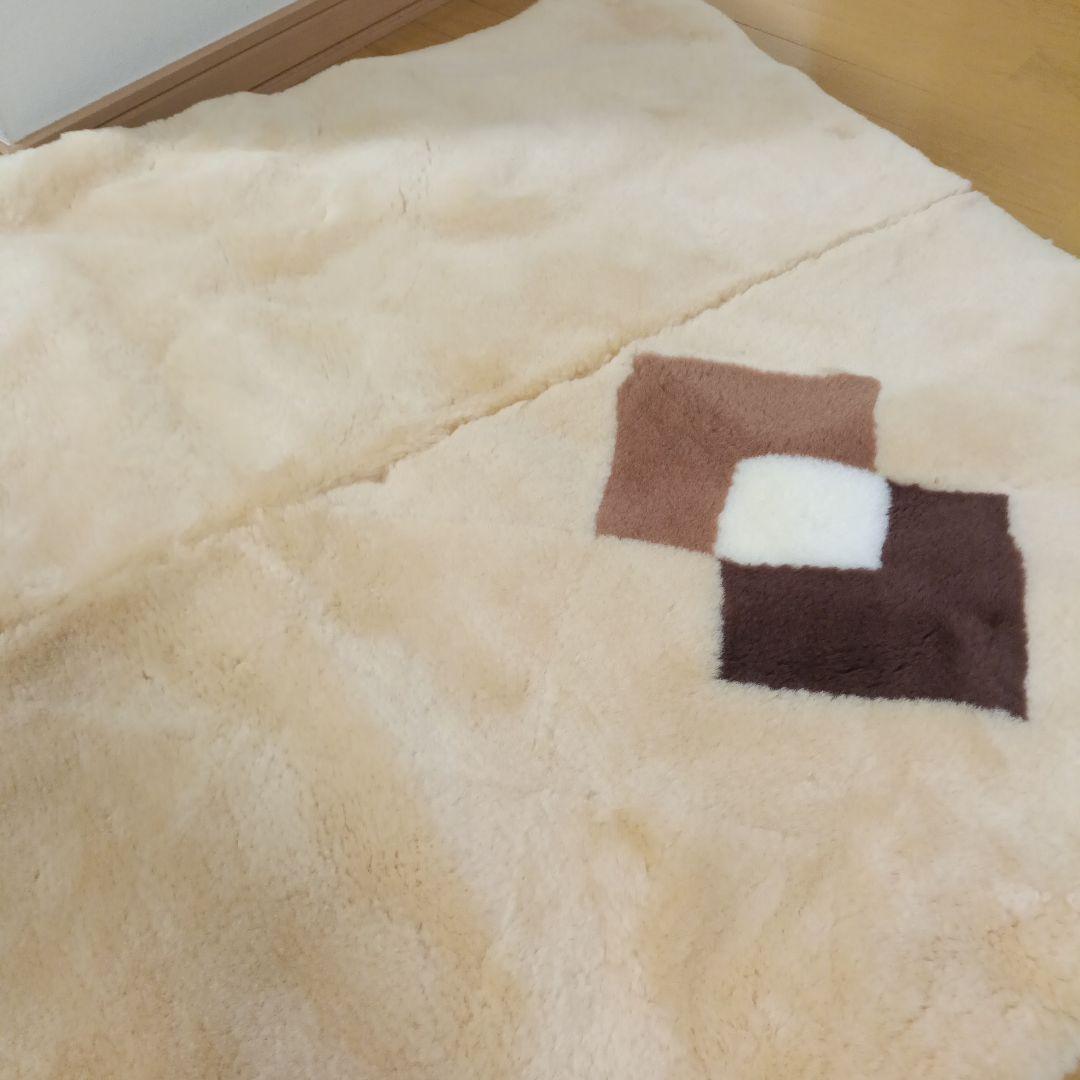 日本製　未使用　ムートンシーツ　奥田ムートン　シングルサイズ　手入れブラシ付