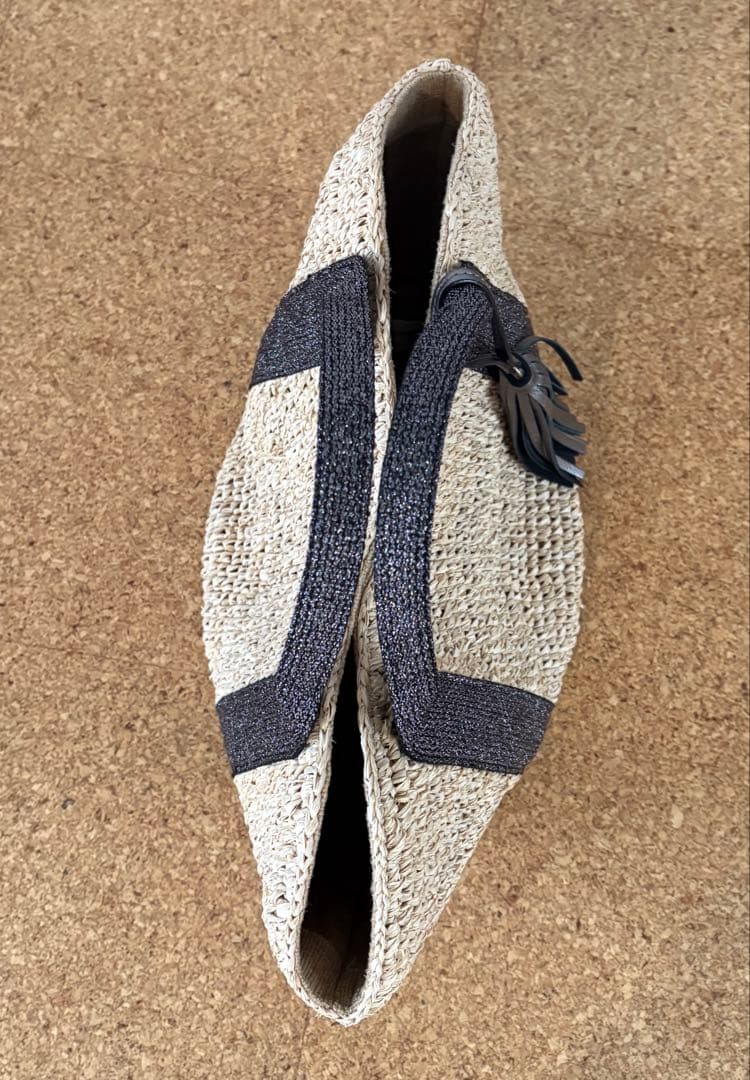 美品⭐︎ヴィオラドーロ　カゴバック　ラフィア　シルバー