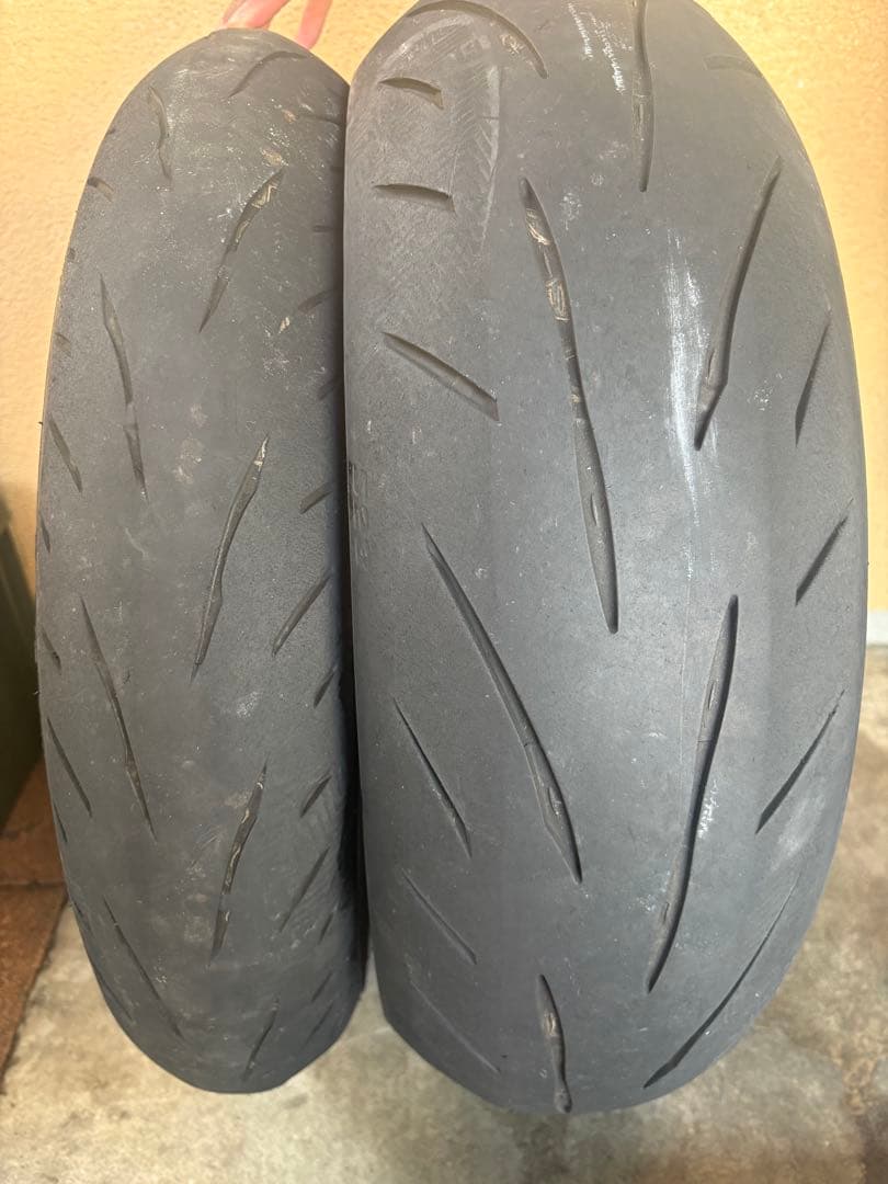 ブリジストン S23 120/70zr17 180/55zr17