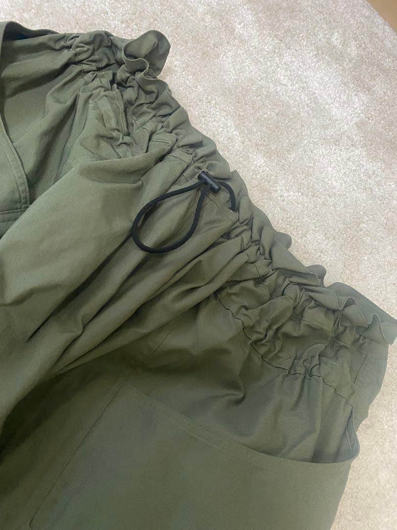 JUN MIKAMI ポリエステルツイルヴァリアブルパンツ　カーキ