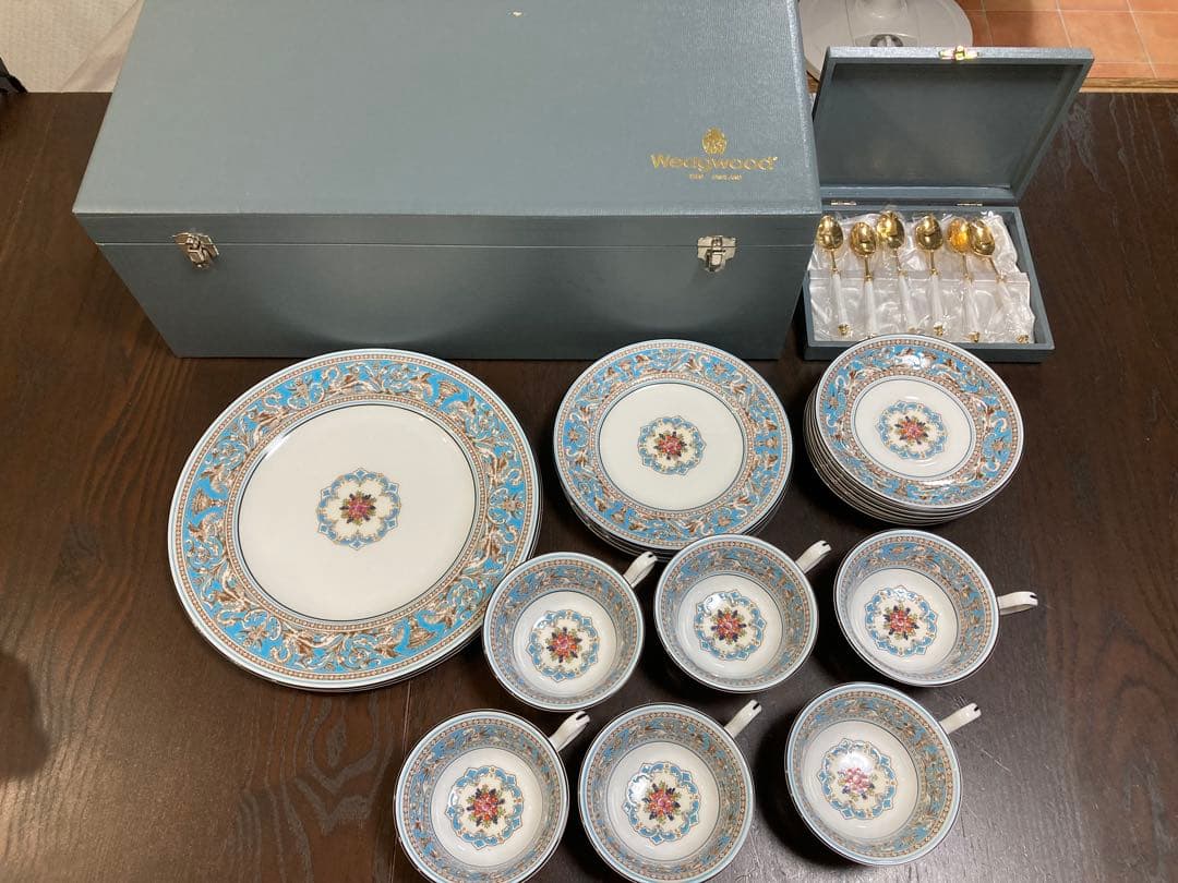 【新品未使用】 フロレンティーン ターコイズ 26点セット 箱付