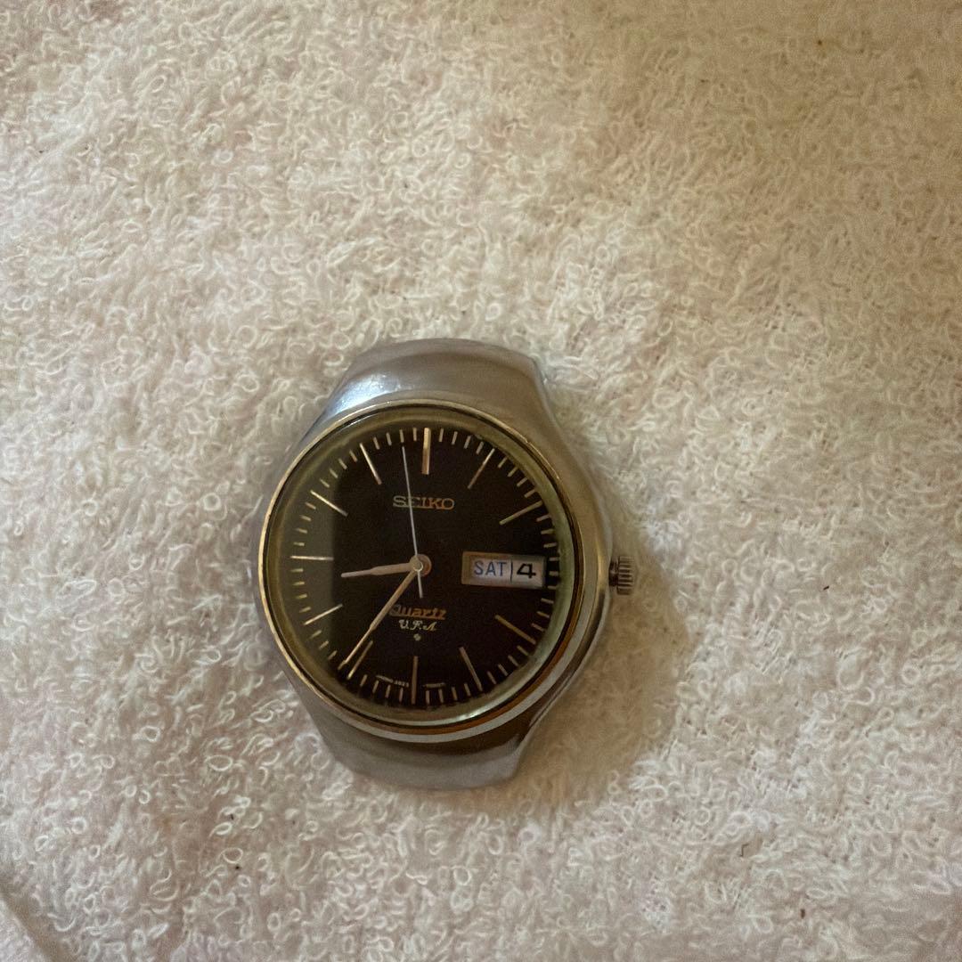 SEIKO Quartz 腕時計 FRIDAY 日付表示