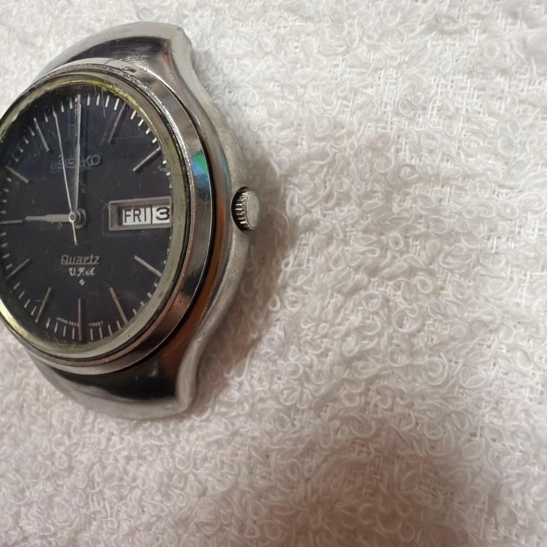 SEIKO Quartz 腕時計 FRIDAY 日付表示