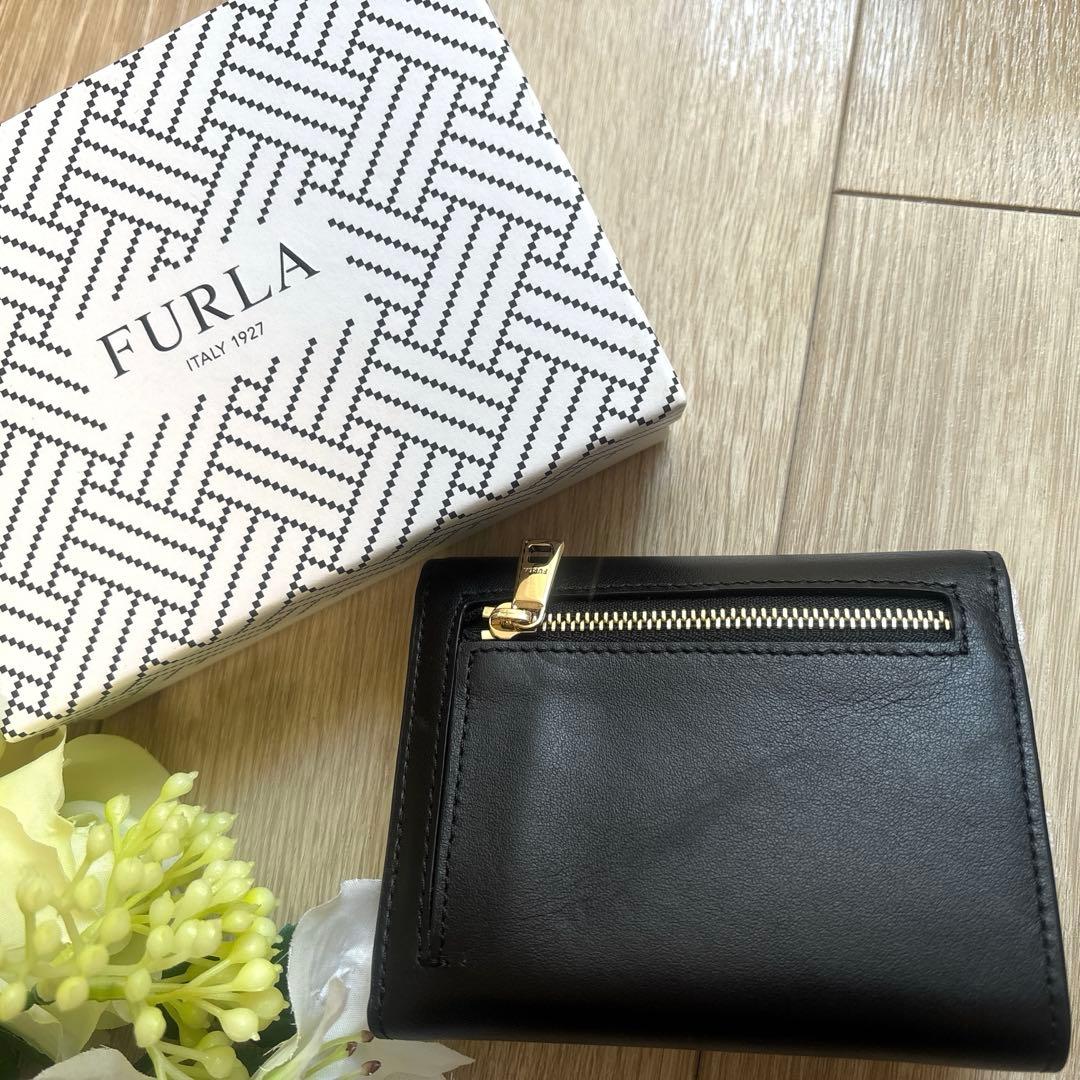 ☆*♪様 早い者勝ち！【FURLA】フルラ 二つ折り財布 黒 新品