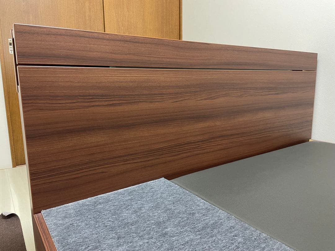 クイーンベッドフレーム ニホンベッド 収納付き