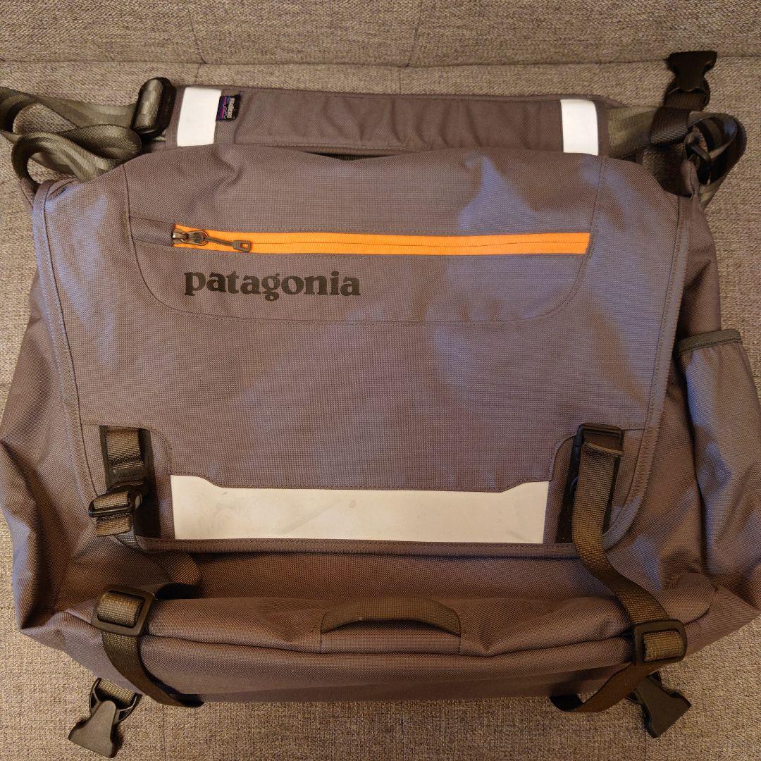 patagonia メッセンジャーバッグ グレー 最終値下