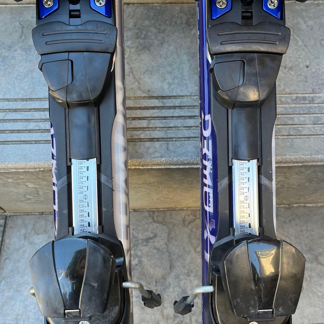 H*e様 SALOMON XT DEMO162センチ　スキー板 青