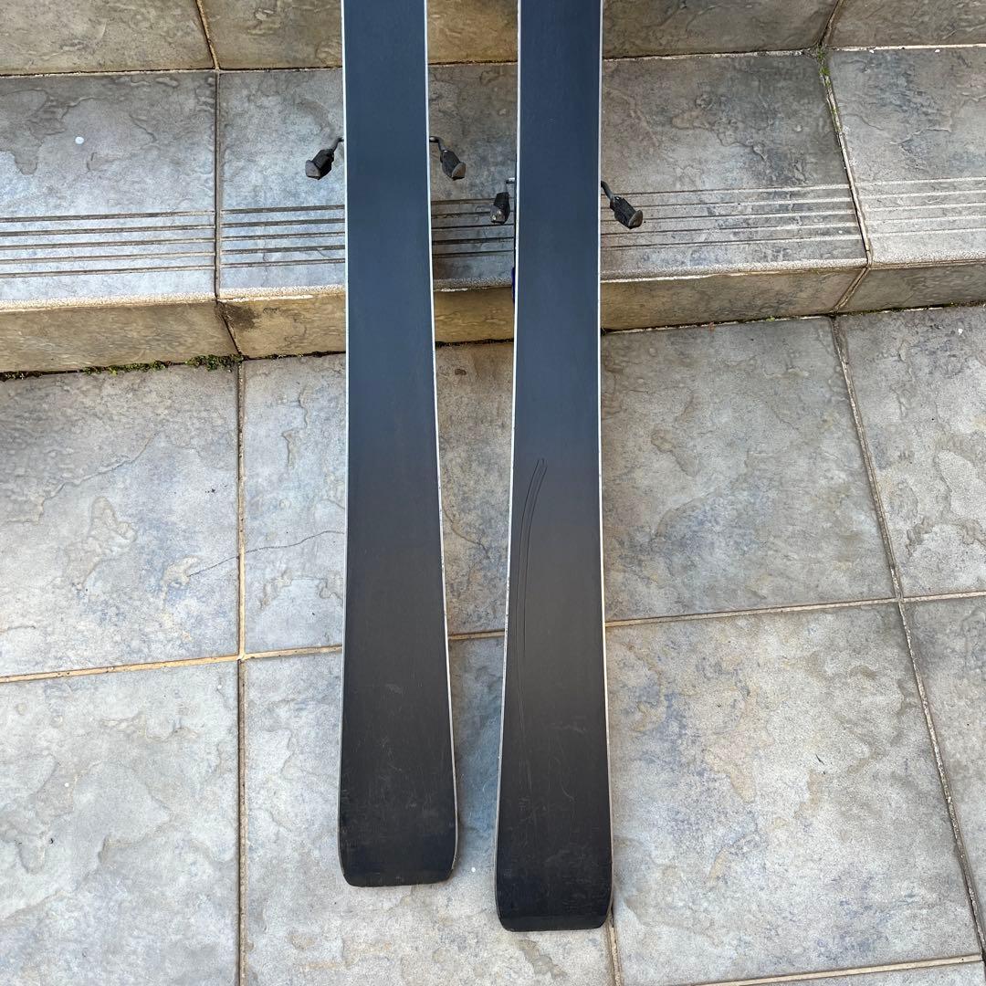 H*e様 SALOMON XT DEMO162センチ　スキー板 青