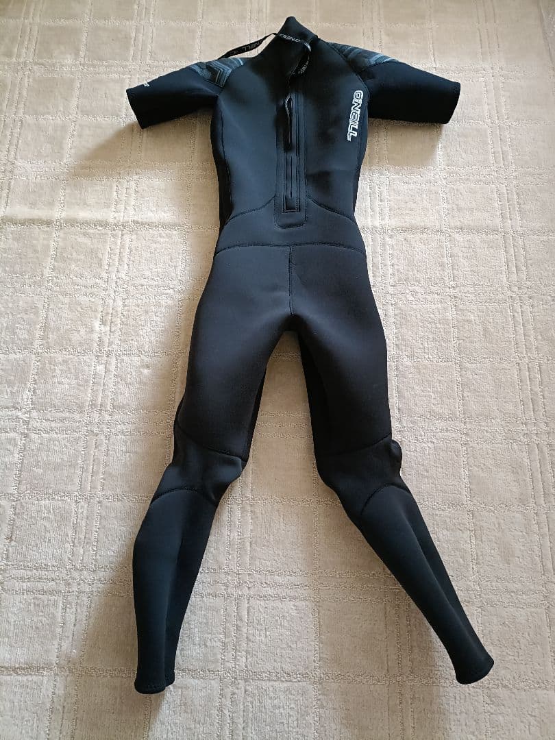 O'Neill Superfreak 3:2 ウェットスーツ ブラック