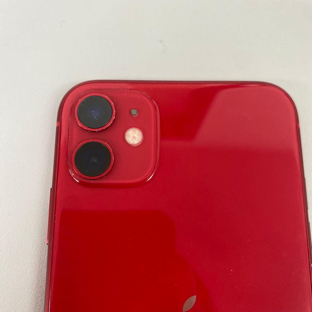 Apple iPhone 11 (PRODUCT Red) 本体
