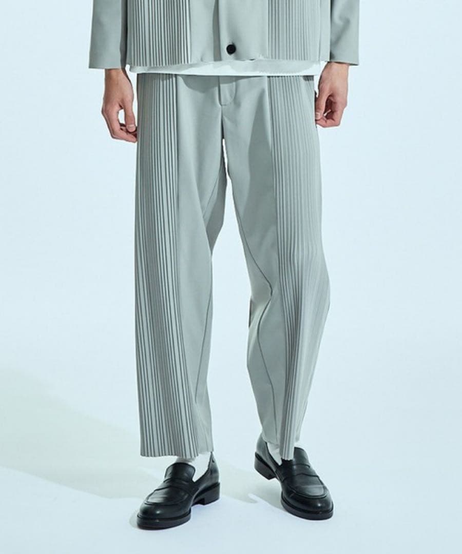 UNITEDTOKYO プリーツジャケット＆パンツ セットアップ